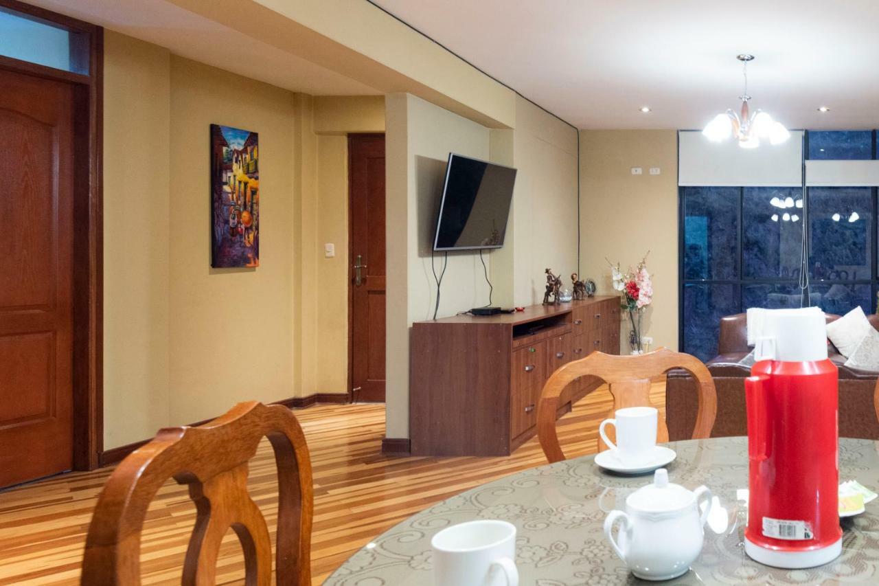 Appartamento Espacioso Confortable Apartamento Familia Cuzco Esterno foto