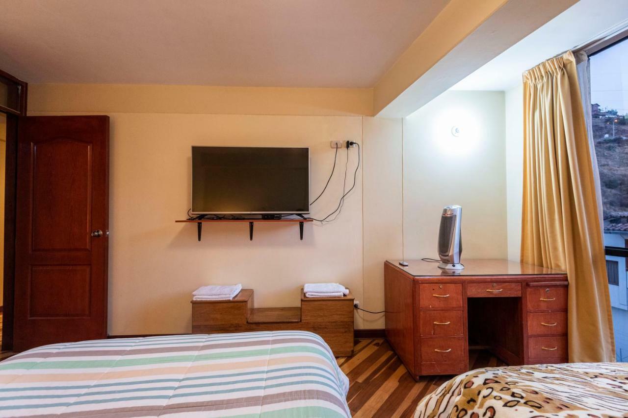 Appartamento Espacioso Confortable Apartamento Familia Cuzco Esterno foto