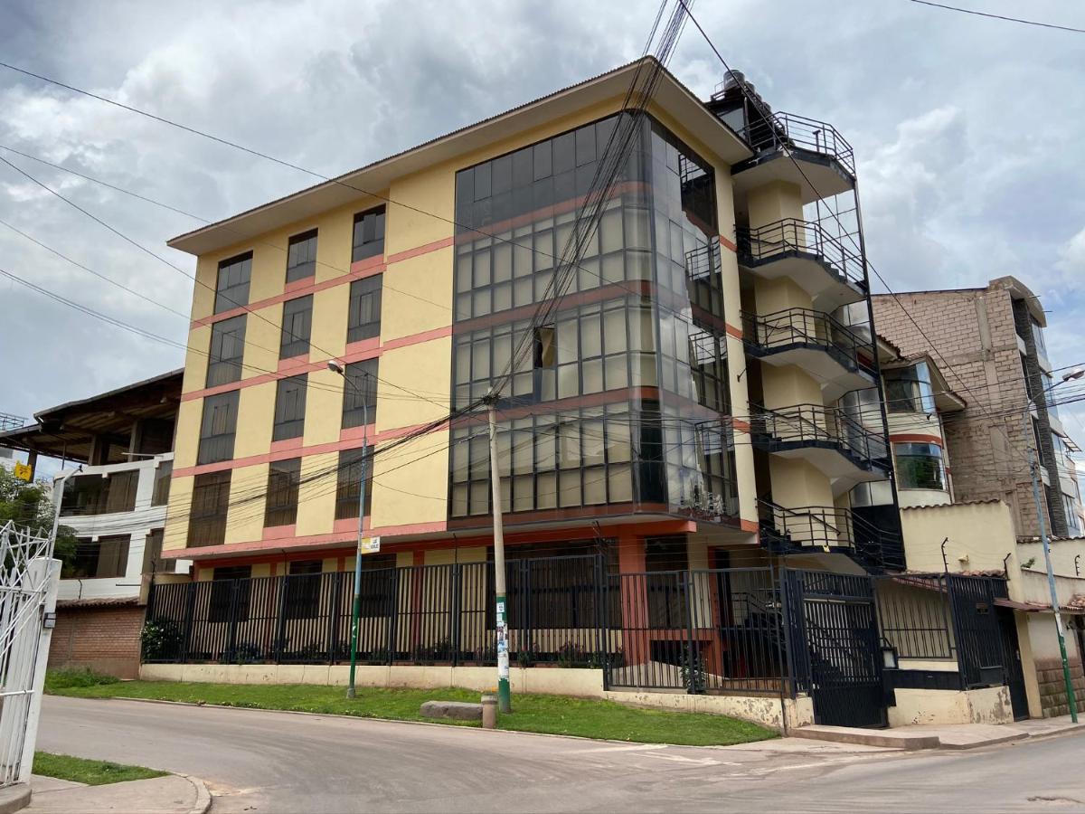 Appartamento Espacioso Confortable Apartamento Familia Cuzco Esterno foto